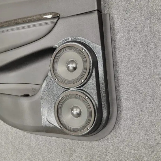 Dual 6.5″ Speaker Pods for the Rear Door of a 11-23 Dodge Durango