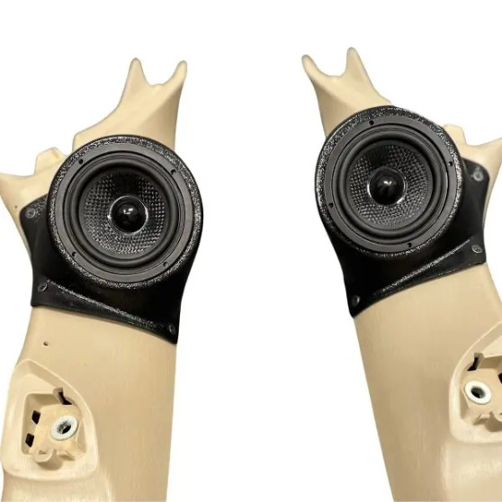Single 3.5″ Speaker Pods for the A-Pillar of a 05-15 Toyota Tacoma