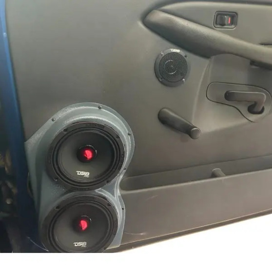 Dual 6.5″ Speaker Pods for the Front Door of a 00-06 Chevrolet Silverado-GMC Sierra Manual Window