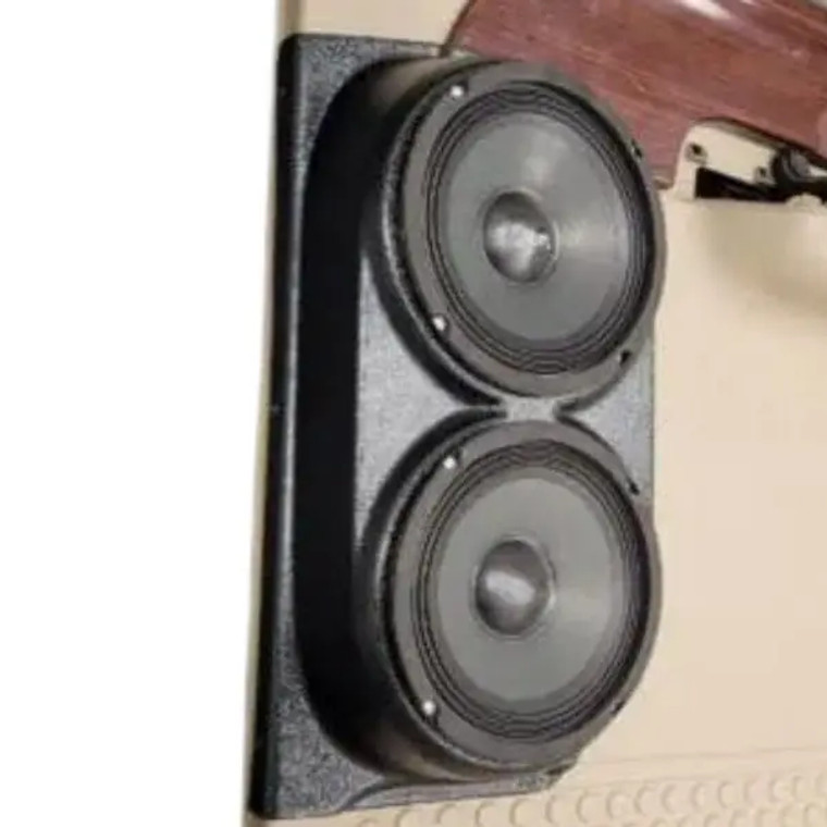 Dual 6.5″ Speaker Pods for the Rear Door of a 99-07 Ford F-250 F-350 Crew Cab Smoking