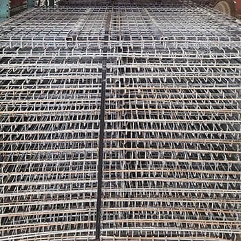 48" x 58" Used Wire Deck - Standard Full Step - 190384