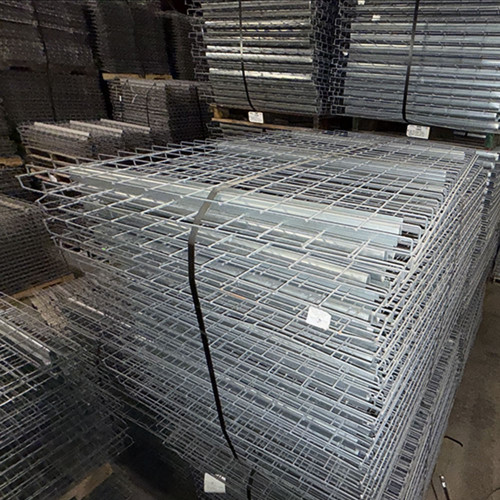 42" x 52-53" Used Wire Deck - Standard Full Step - 150920