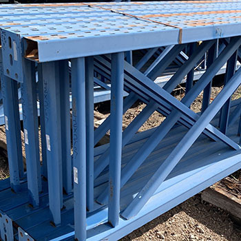 42" x 267" Used T-Bolt Upright - 190495