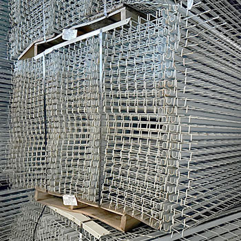 54" x 70" Used Wire Deck - Drop In - Standard Full Step - 141348