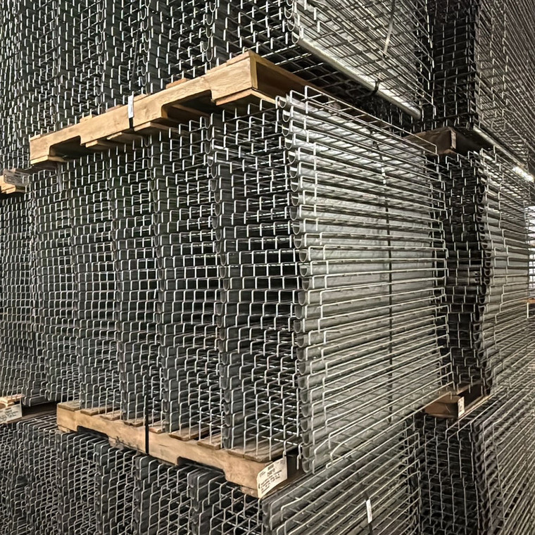 42" x 64" Used Wire Deck - Drop In - Standard Full Step - 250010