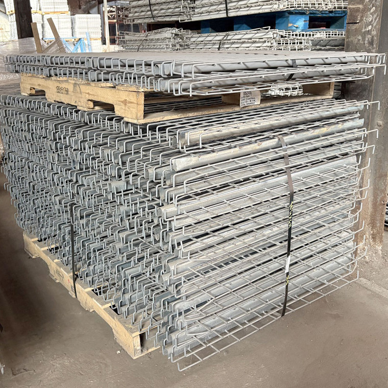 42" x 64" Used Wire Deck - Drop In - Standard Full Step - 105245