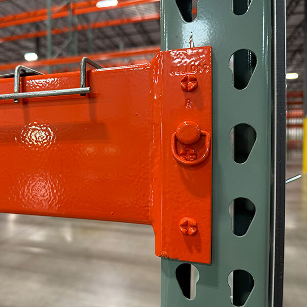 Close up connection of teardrop rack at liquidation