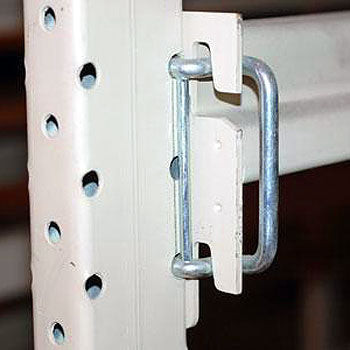 Speedrack pallet rack system with handle clip.