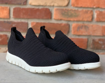 Blink Knit Sneaker - Black Blink Knit Sneaker - Black