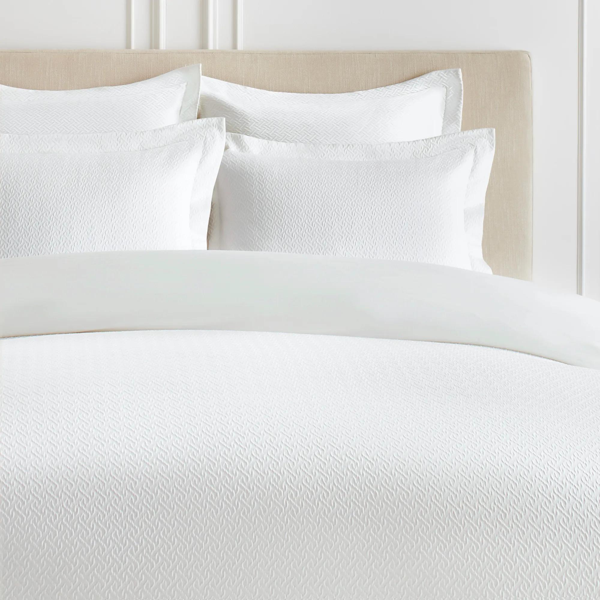 Marlowe Bedding - White Marlowe Bedding - White