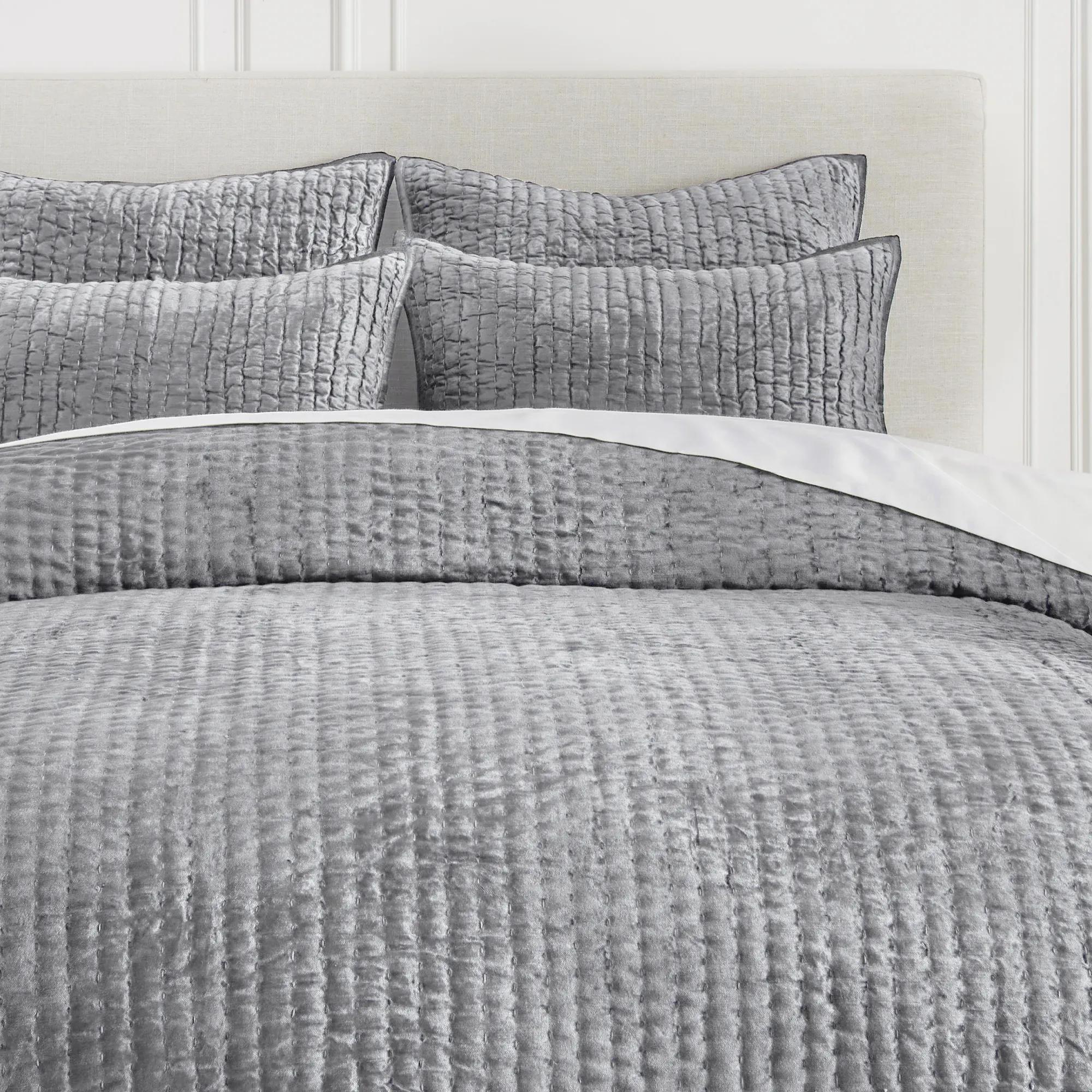 Mardon Velvet Bedding - Silver Mardon Velvet Bedding - Silver