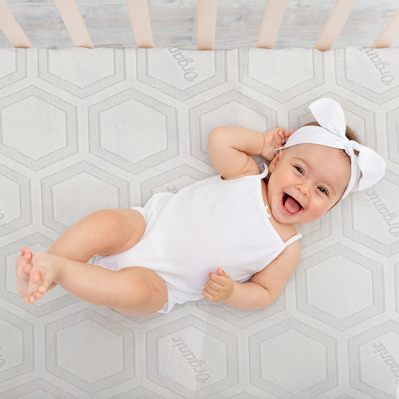Protège-matelas pour lit de bébé Simmons Oops Organic