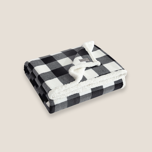 Jeté plaid réversible à carreaux noir et blanc Eddie Bauer Jeté plaid réversible à carreaux noir et blanc Eddie Bauer