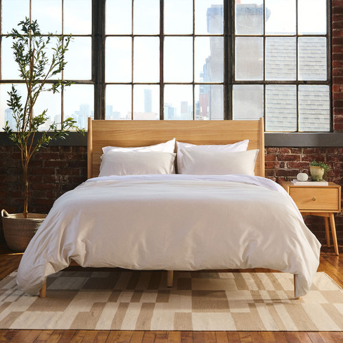 Lit moderne mid-century Silk & Snow