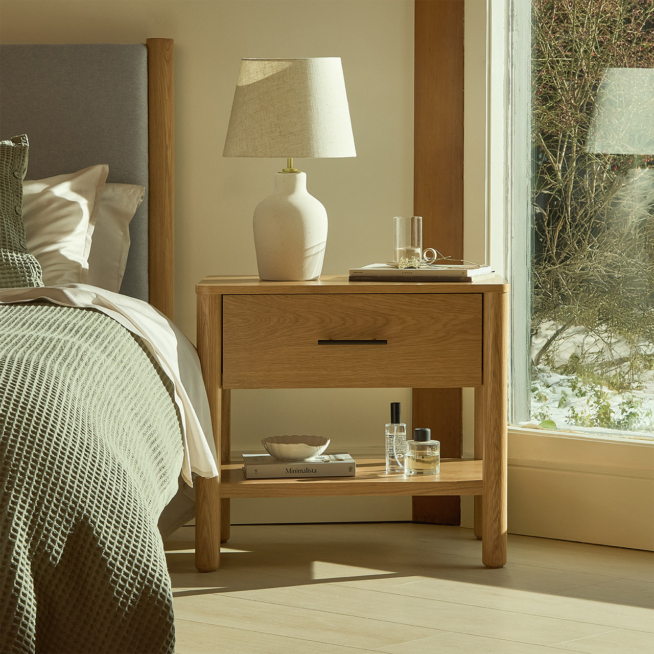 Table de nuit en bois Tofino Silk & Snow – 1 tiroir