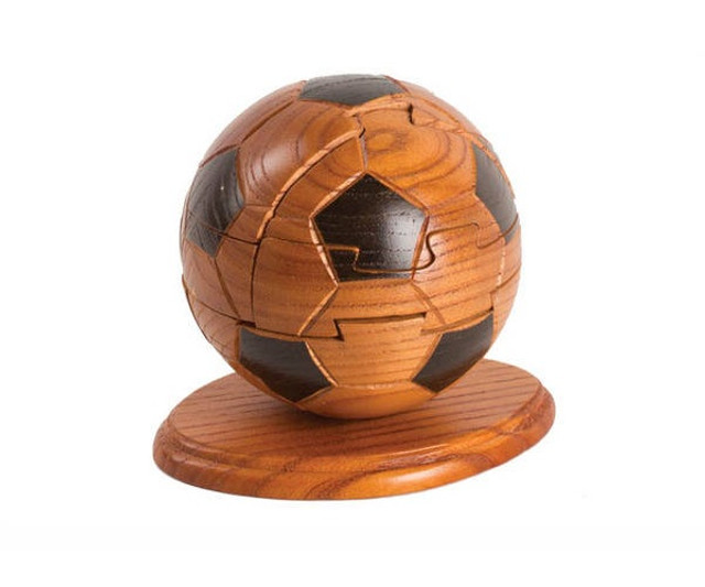 4" Wooden Soccer ball Puzzle & Stand Zandatoys