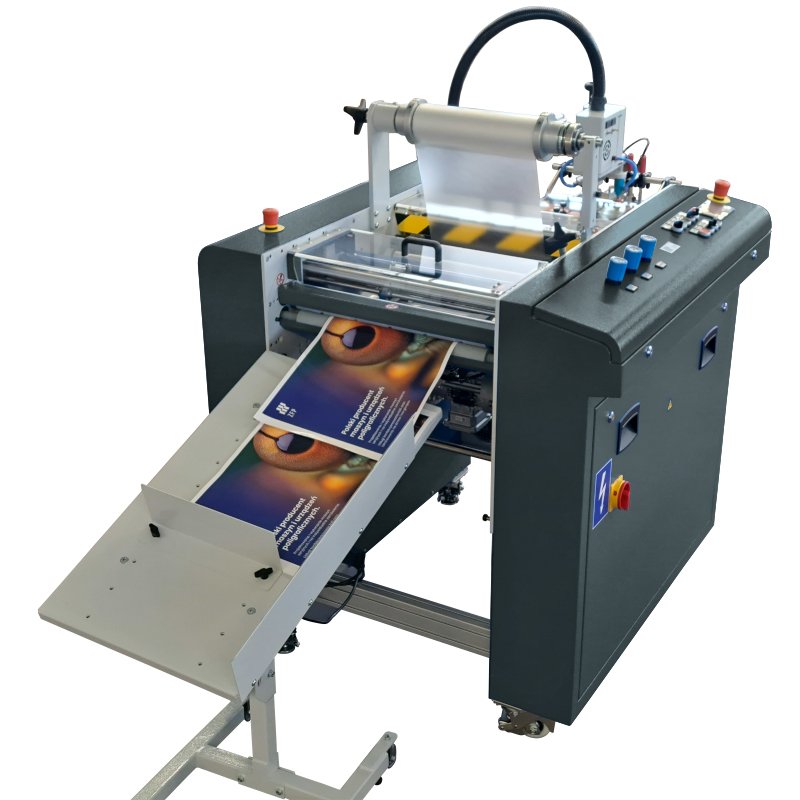 Film web running through the laminating rollers inside the ZFP L100 FK