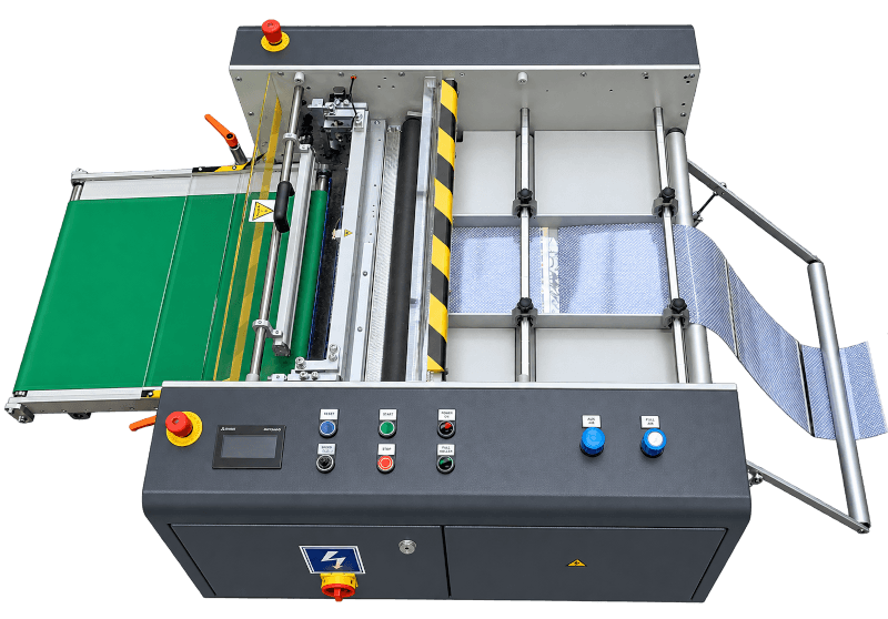 ZFP CT25 guillotine cutter with web buffer for inline operation with a laminator or printer
