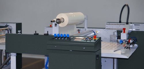 Four-suction feeder head on the ZFP L320 ST B1 laminator