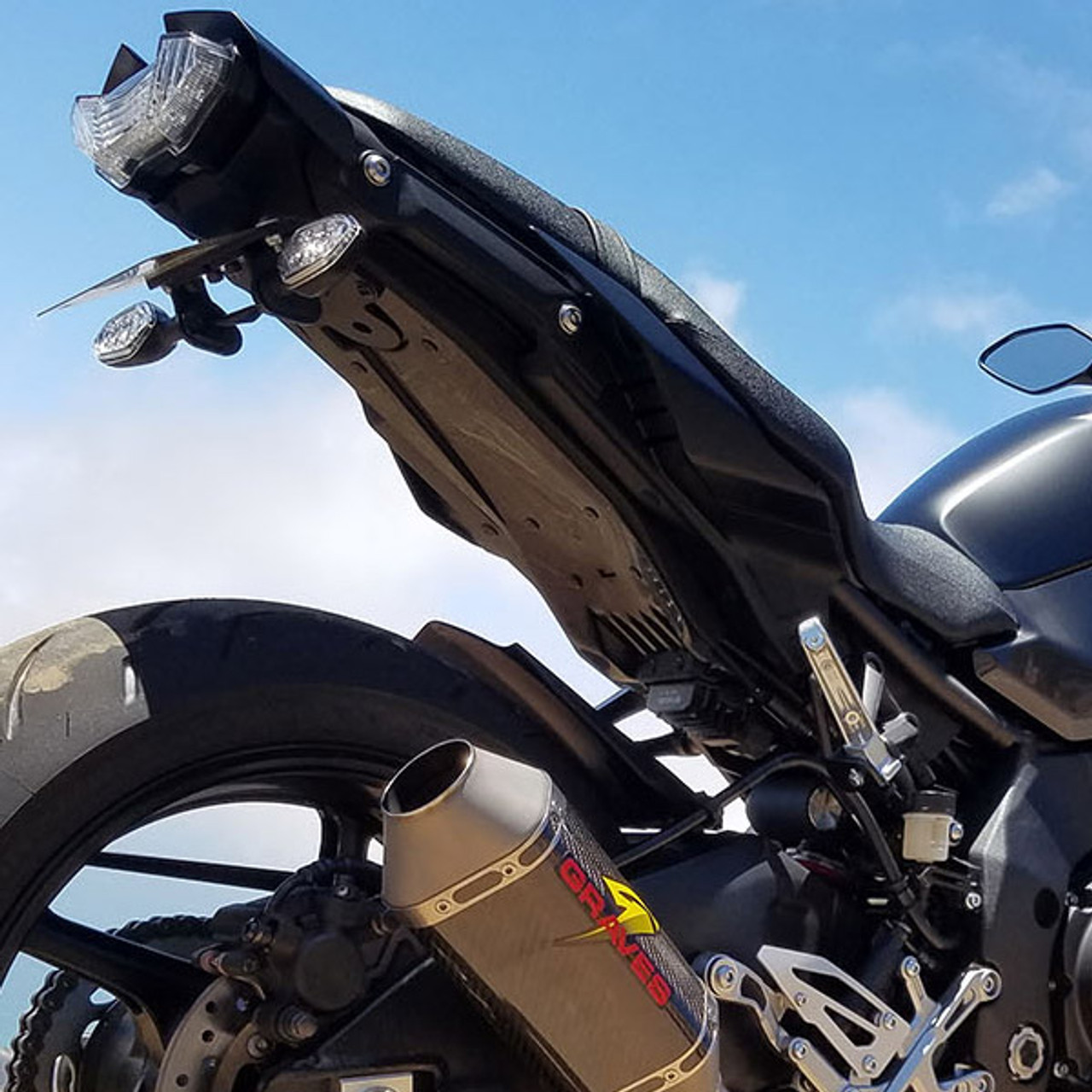 Graves Motorsports Yamaha FZ10 / MT10 20172020 Fender Eliminator Kit