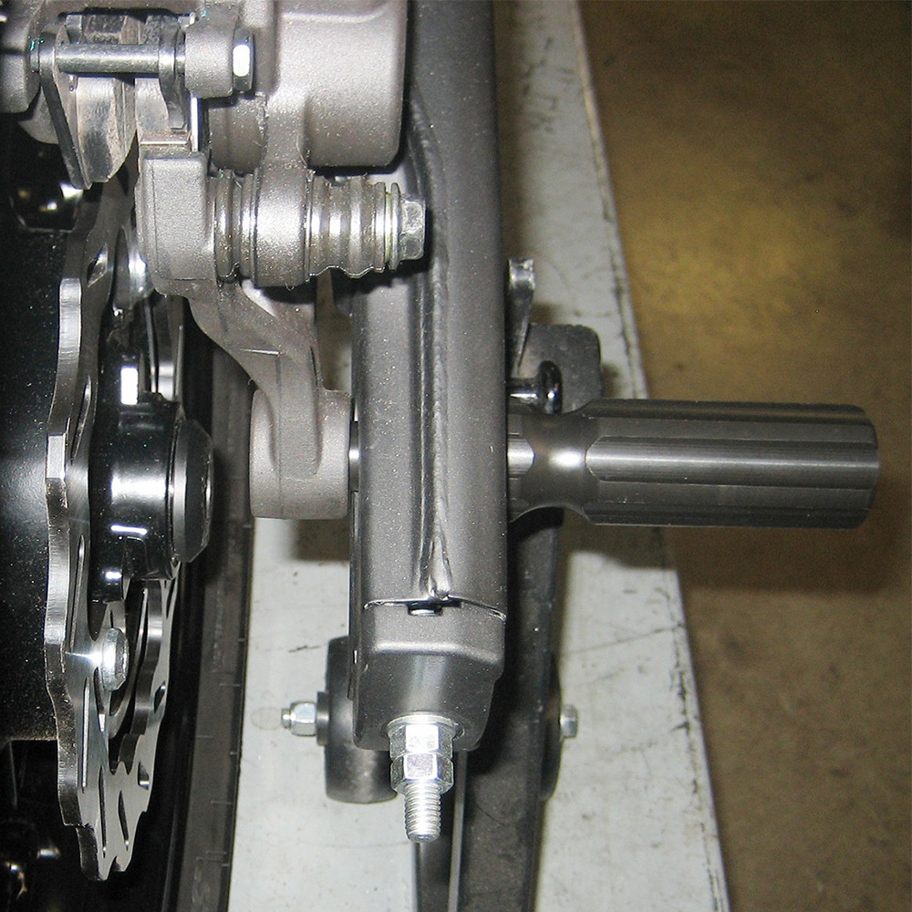 Graves Motorsports Yamaha R1/R6 Axle Tool