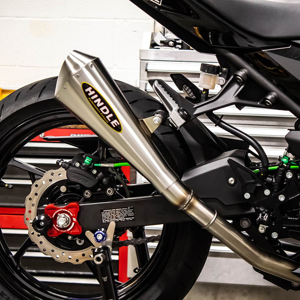 hindle_kawasaki_ninja_400_exha