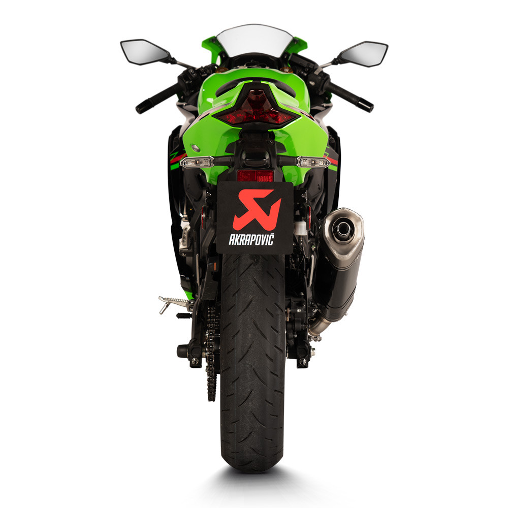 Akrapovic Slip-On Exhaust Kawasaki Ninja ZX-4RR 2023-2026 Carbon