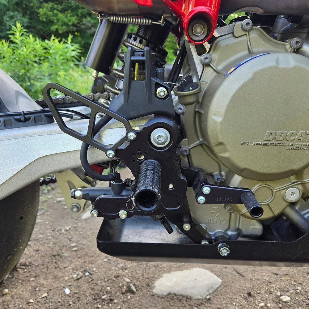 エンハイドロ セットD Woodcraft Ducati Hypermotard 698 Mono 2024-2025 Rearset Kit