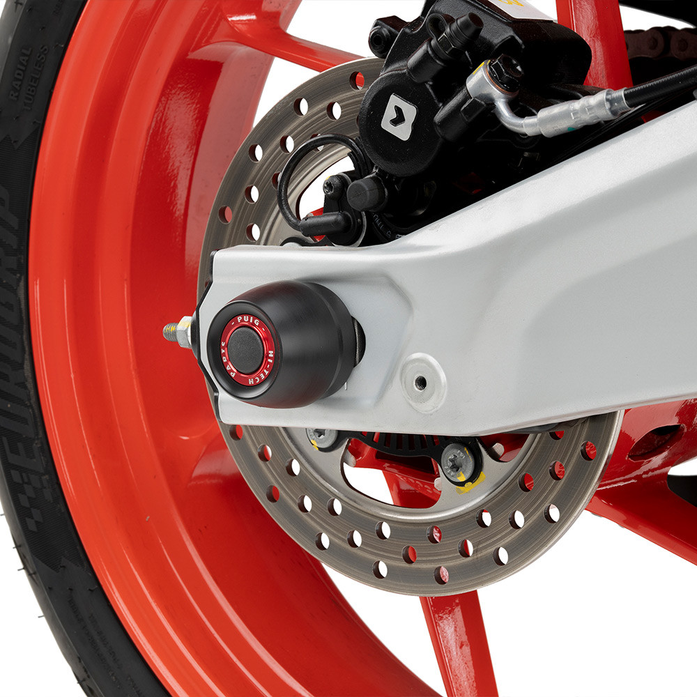 puig-rear-swingarm--protectors
