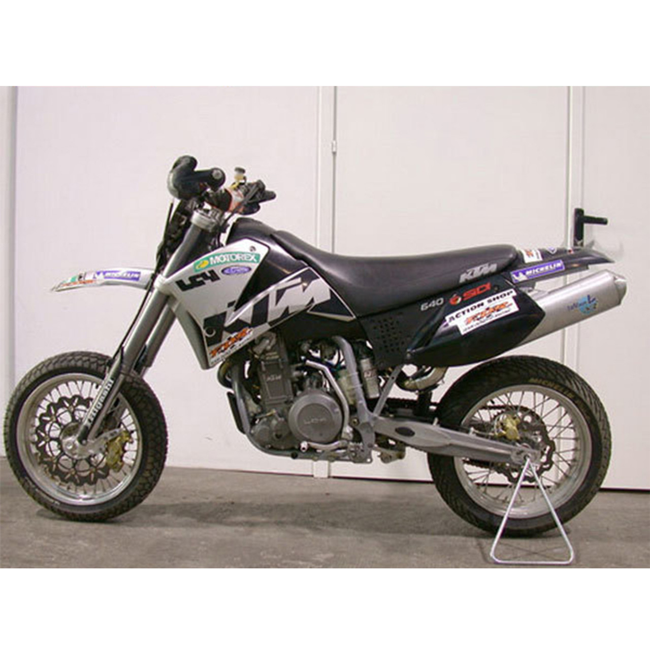 KTM 640LC4 Supermoto スプロケット スプロケ ISA アイエスエー 44021 T-101 520 39T リア スプロケット  スプロケ - パーツ