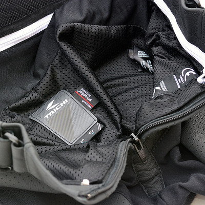 RS Taichi 1523885 Leg Bag