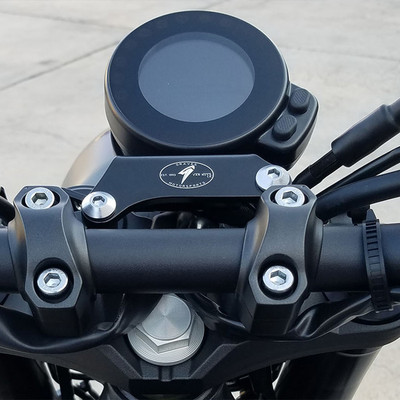 Graves-Yamaha-XSR900-Dash-