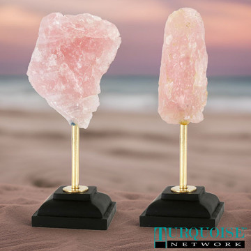 Rose Quartz Geode/Crystal on Stand Z9001-C214