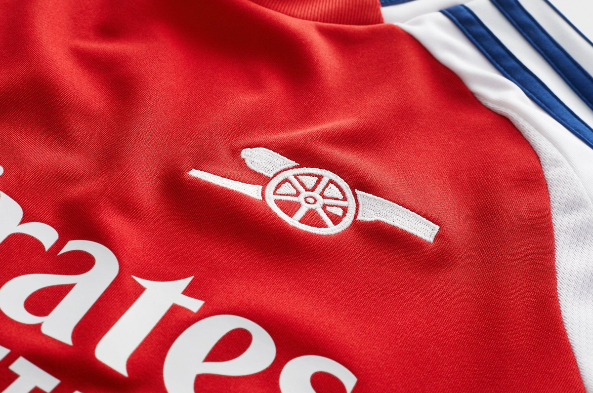 Arsenal 24/25 Kid's Home Shirt and Shorts