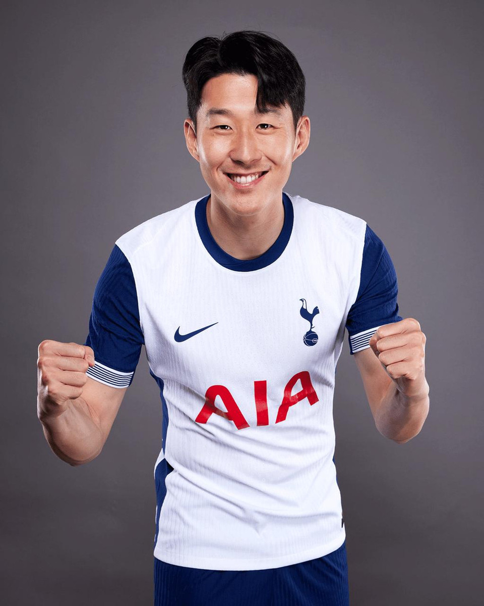 Tottenham 24/25 Authentic Men's Home Shirt