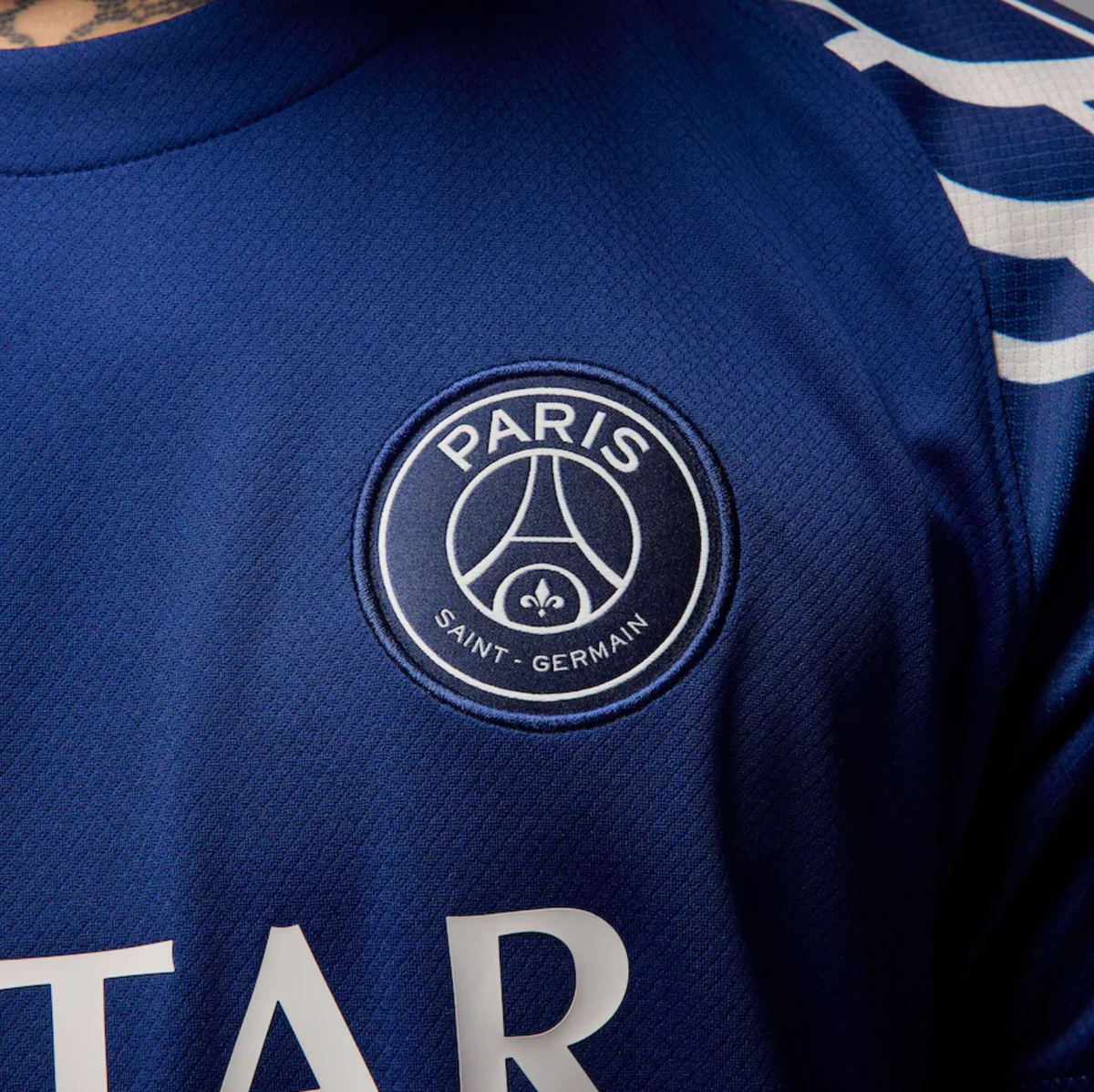 Paris Saint-Germain 24/25 Stadium Men's Fourth Shirt