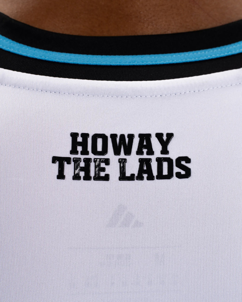 Newcastle United 25/26 Kid's Home Mini-Kit