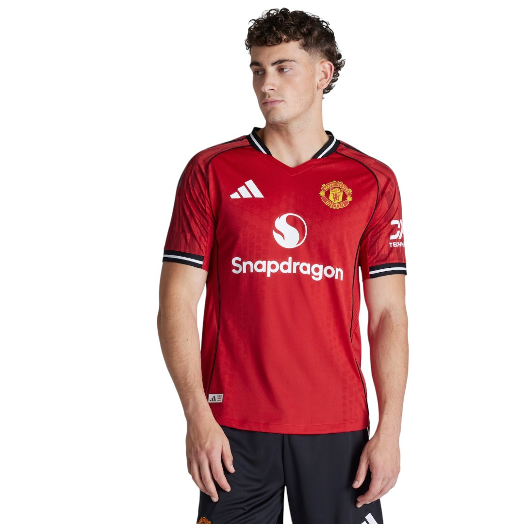 B.FERNANDES #8 Manchester United 25/26 Authentic Men's Home Shirt - Man United Font