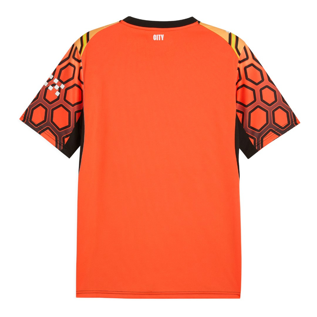 Manchester City 26/27 Kid's Orange Goalkeeper Set