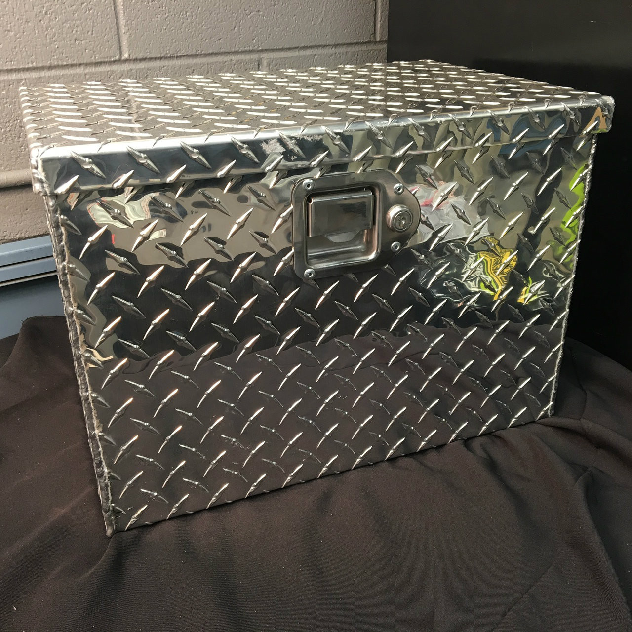 900-7900-78: Sm. Aluminum Tool Box