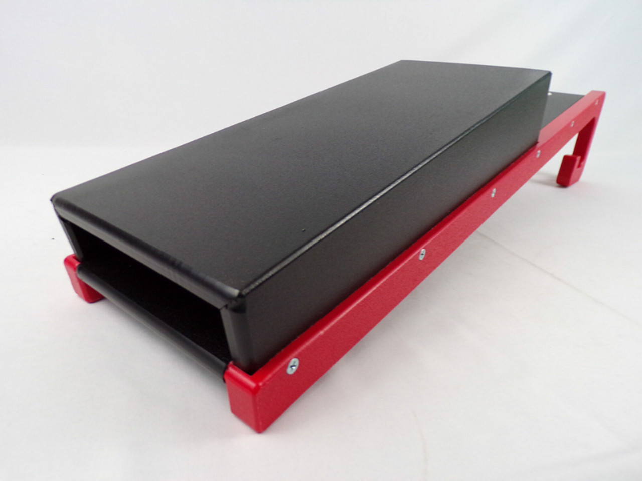 ARB-012INCSSWHR: Safetree Safetree Red Chainsaw and Hand Saw Scabbard