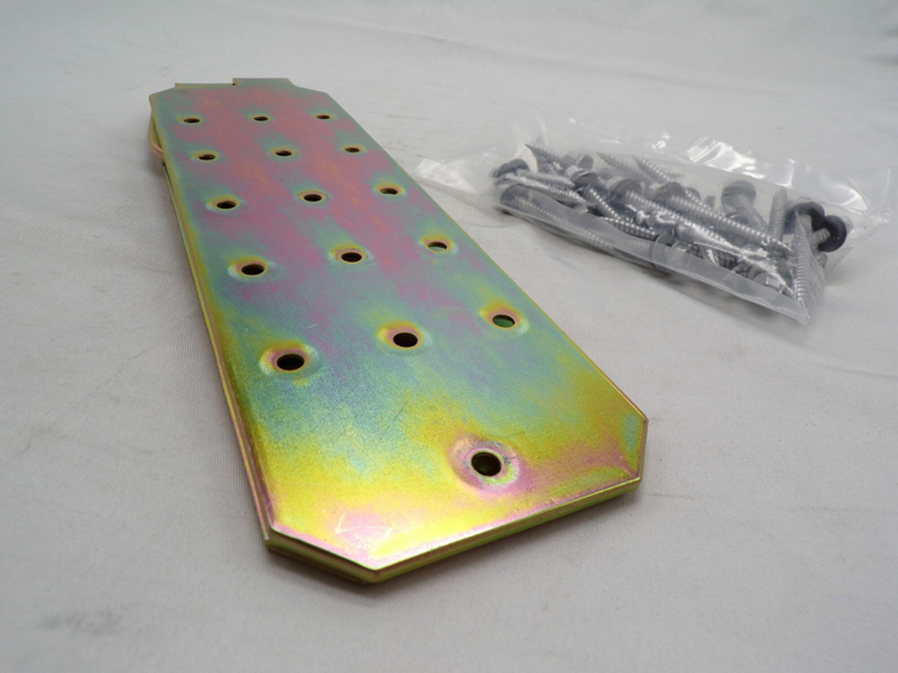 ARB-13053: Elk River ROOF ANCHOR REUSABLE W/SCREWS