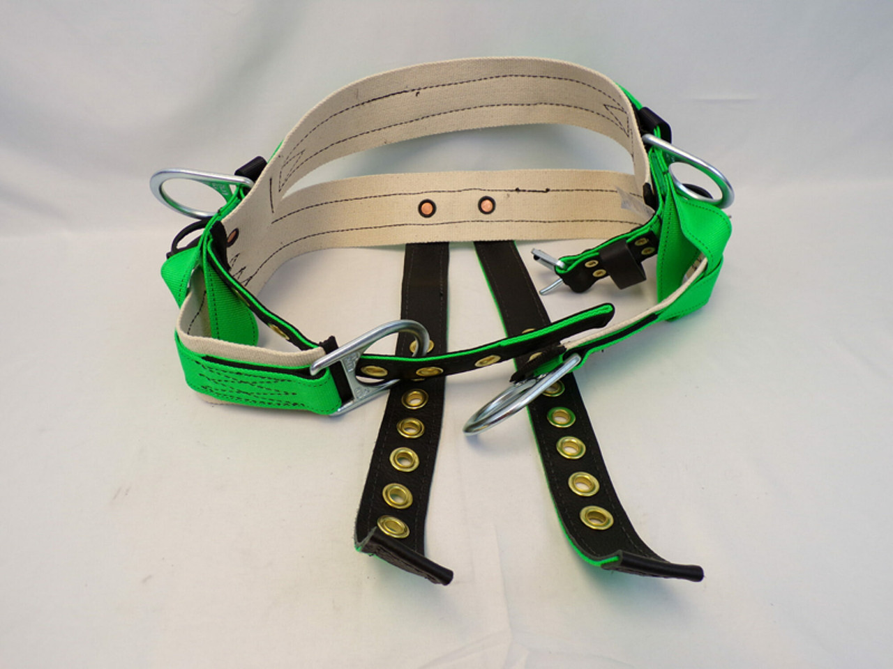 ARB-1383S: BUCK 4 DEE COTTON BACK W/1-1/4 STRP