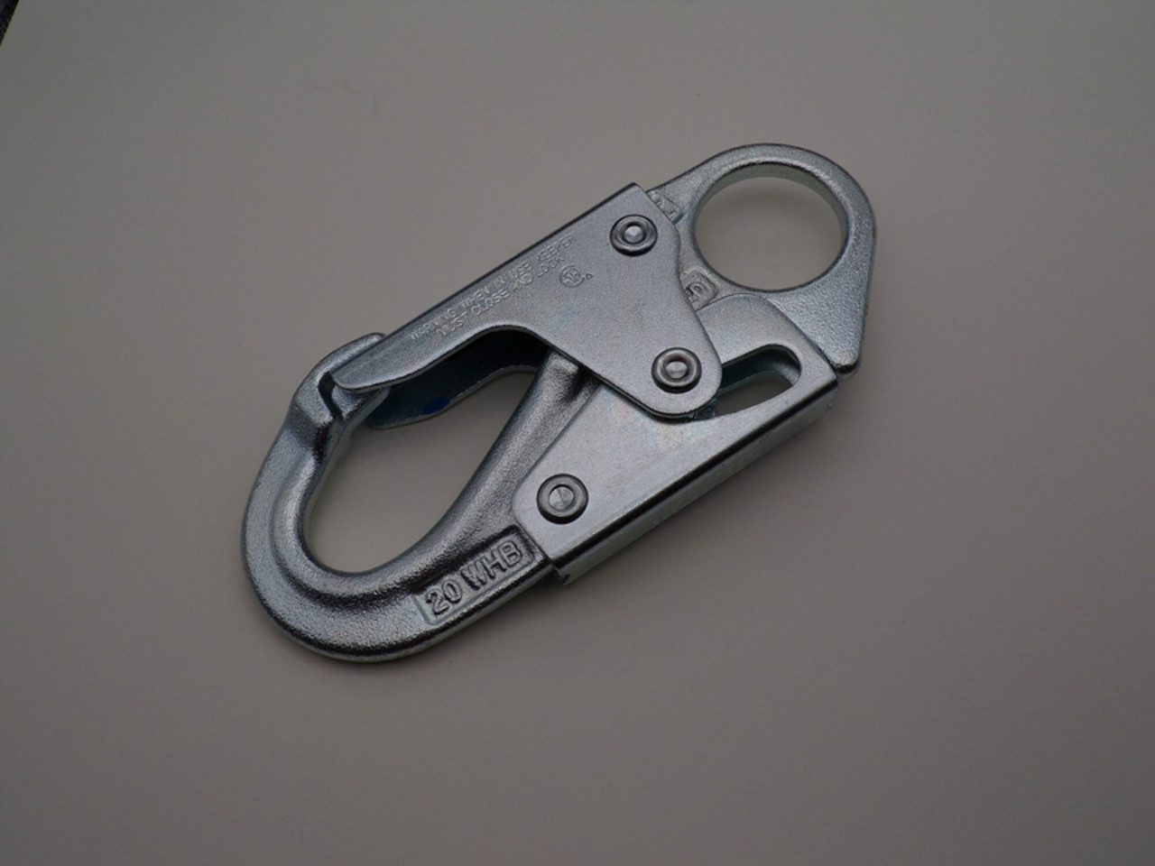 ARB-1706: BUCK LOCKING ROPE SNAP STEEL