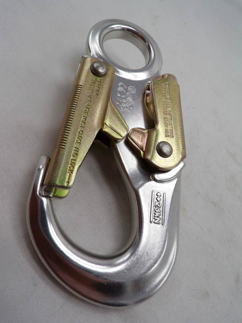 ARB-1718: BUCK LOCKING ROPE SNAP ALUMINUM