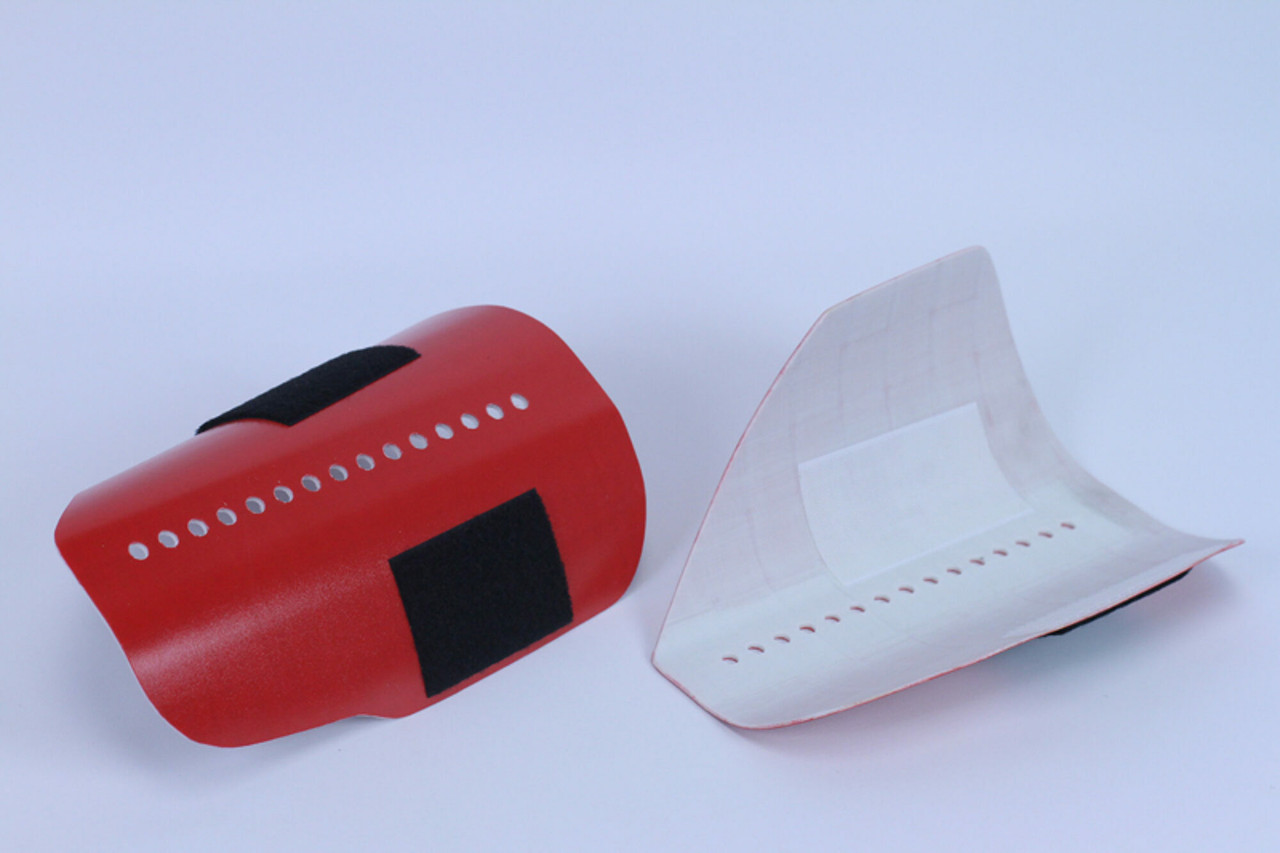 ARB-20.100: Distel RED CUFFS