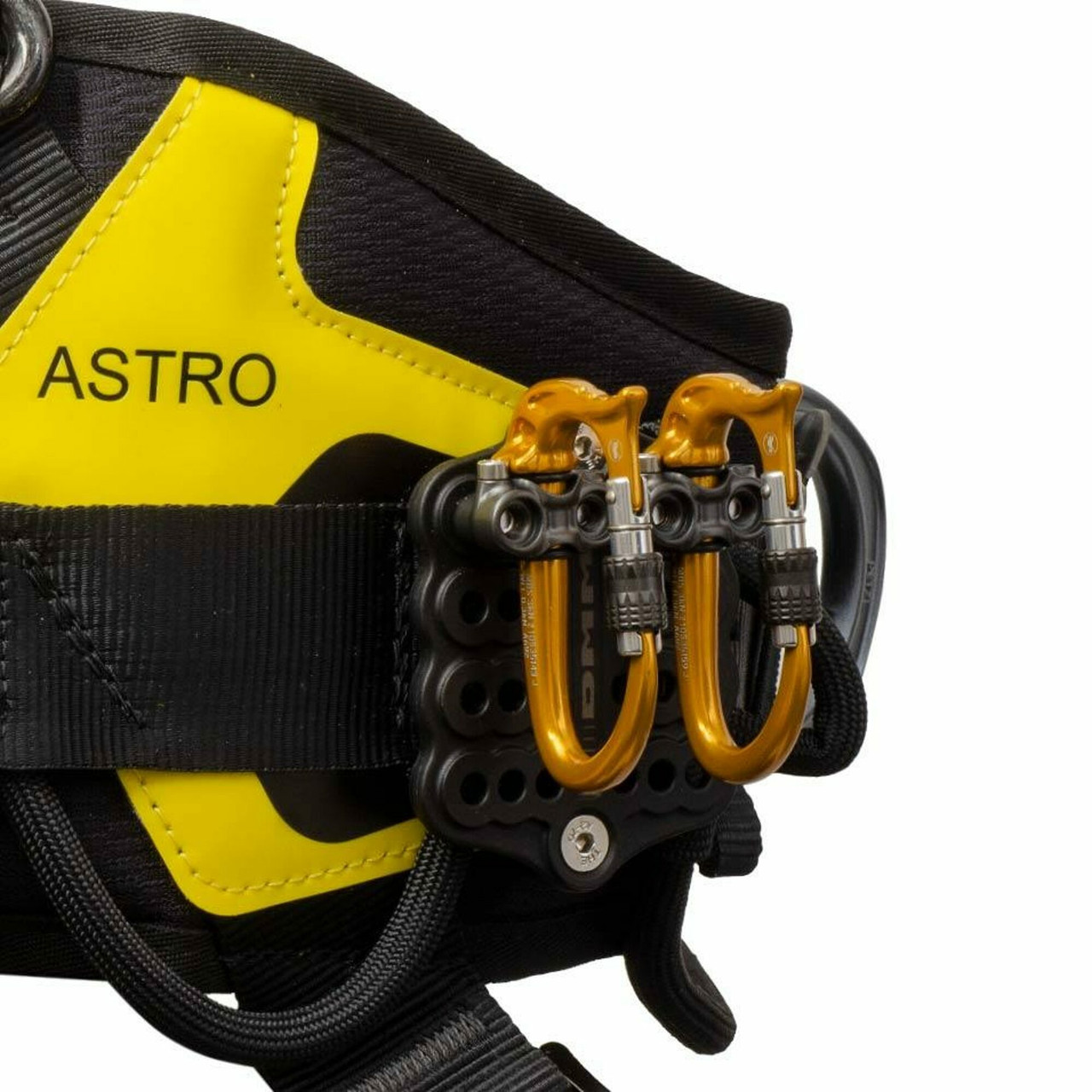 ARB-A692RD: DMM MICRO VAULT LOCK RED