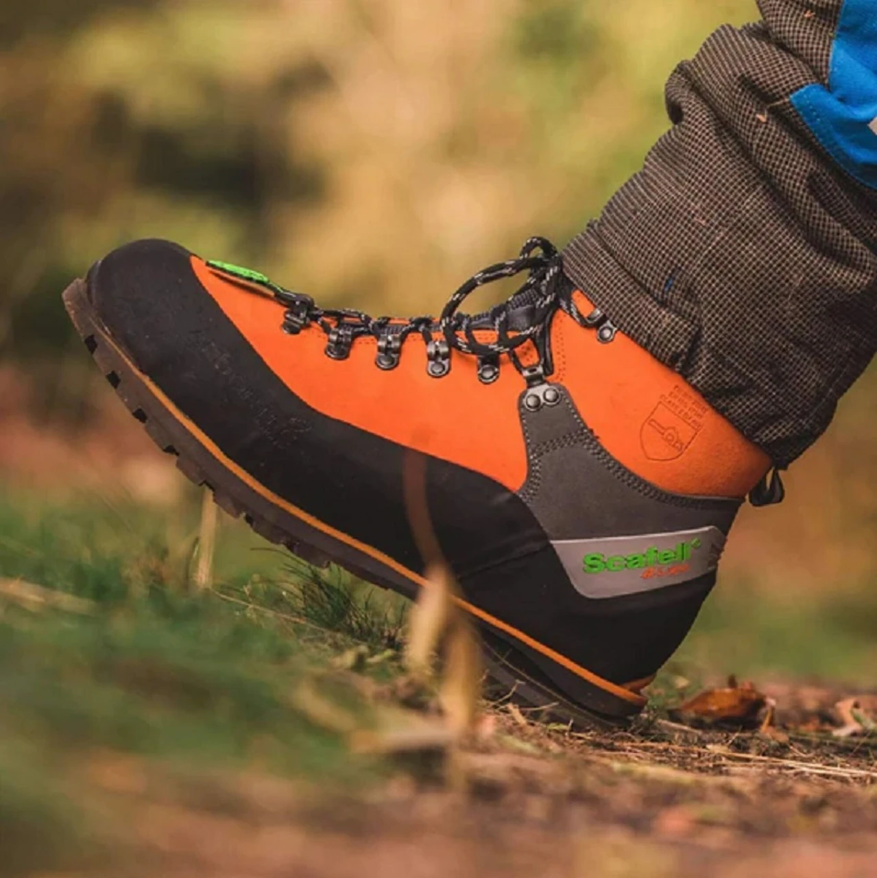 ARB-AT33500-45: Arbortec BOOT SCAFELL LITE SZ 11.5 ORNG