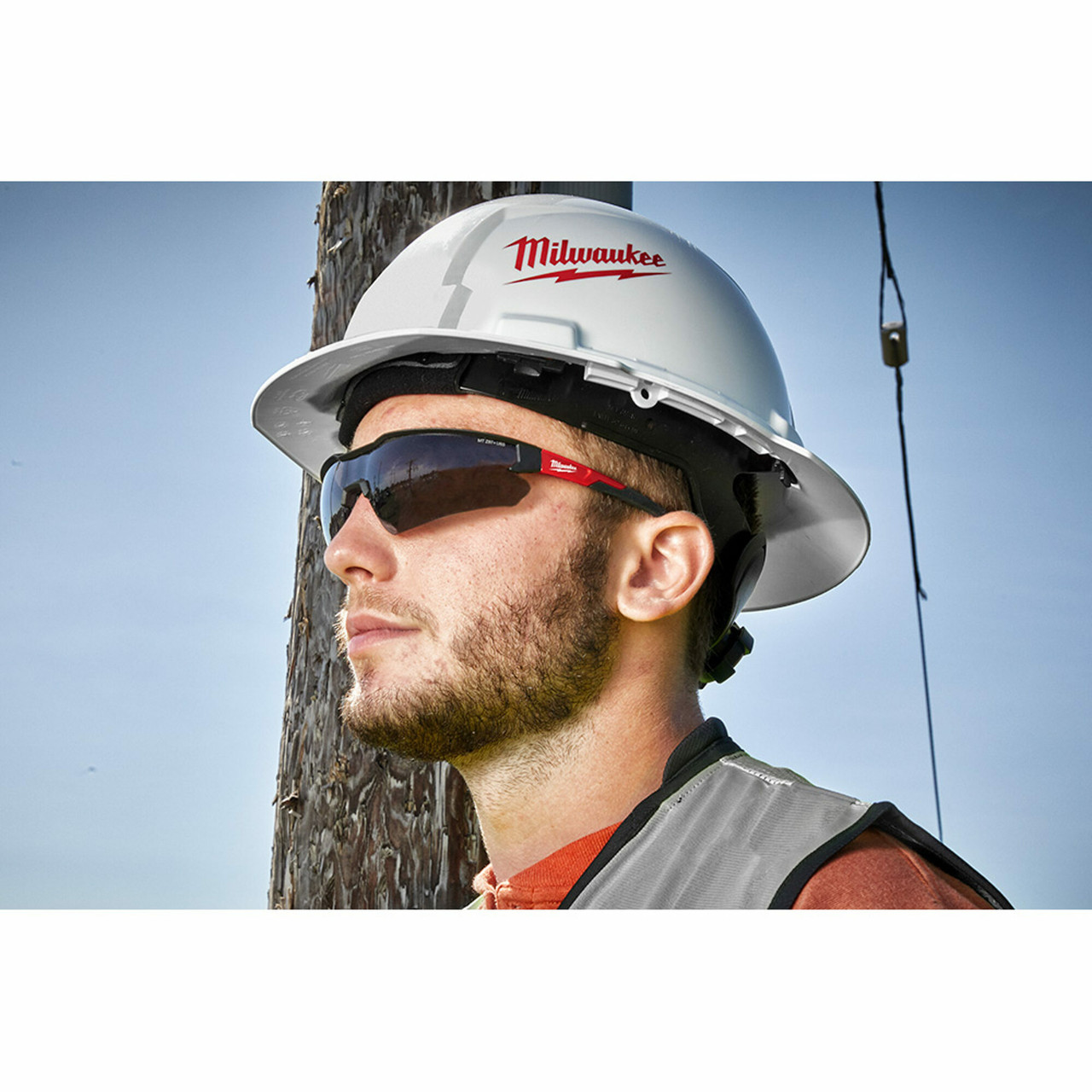 MIL-48-73-2015: Milwaukee Safety Glasses - Anti-Scratch