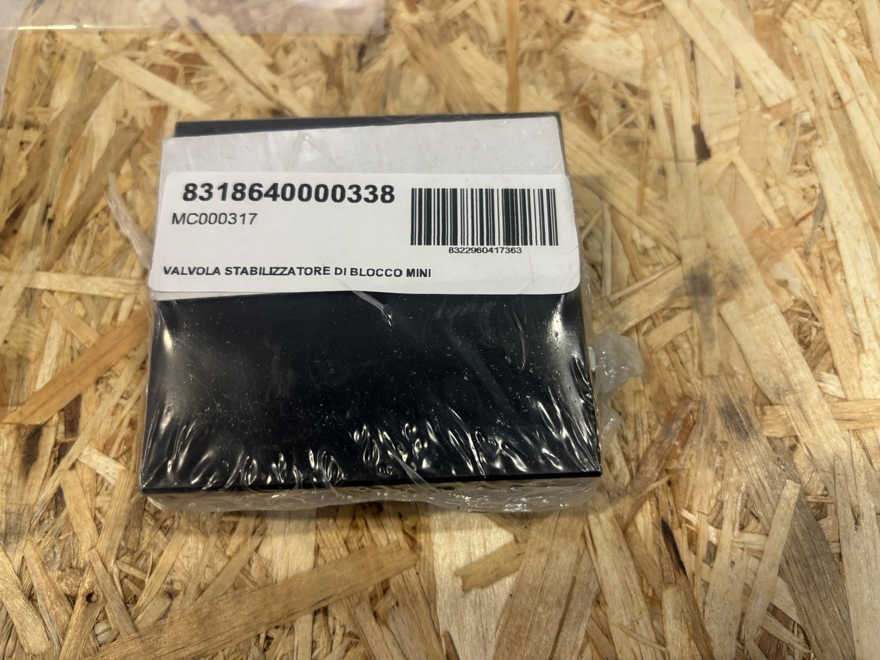 M8318640000338 : Stabilizer valve